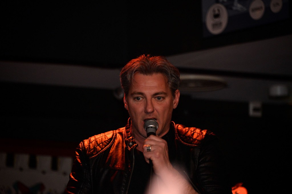 ../Images/Heel Noordwijkerhout zingt Hazes 473.jpg